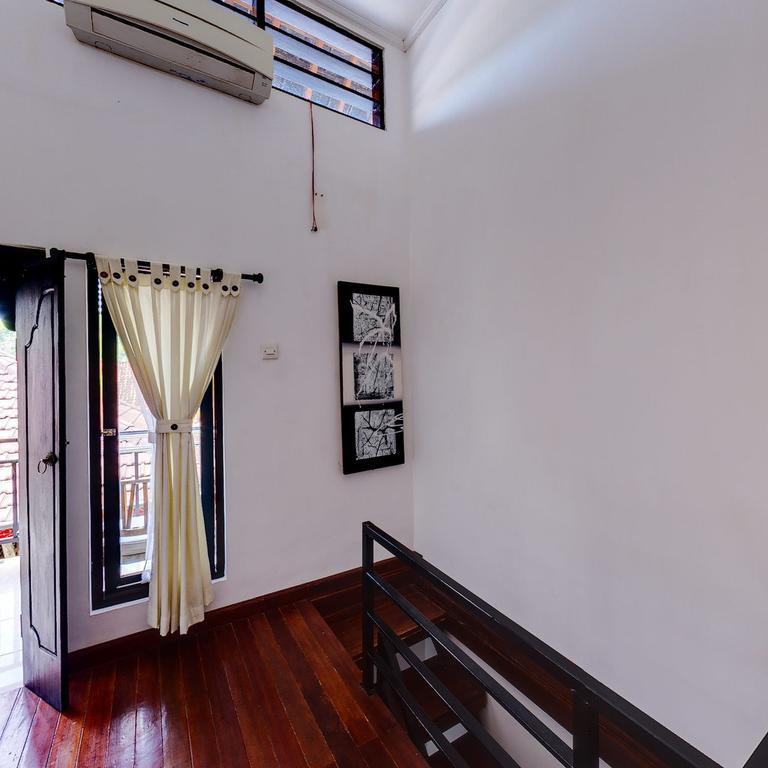 Tirta Yoga Inn Padangbai  Δωμάτιο φωτογραφία